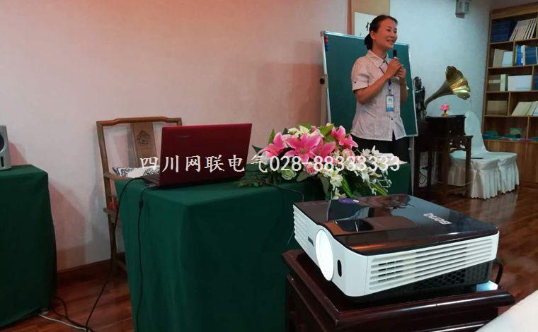 一場分享會，網(wǎng)聯(lián)電氣及塾友學(xué)到新思維